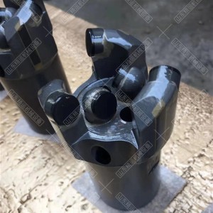 三翼金刚石钻头PDC复合片胎体钻头煤层岩石钢体φ75金刚石钻头 1台